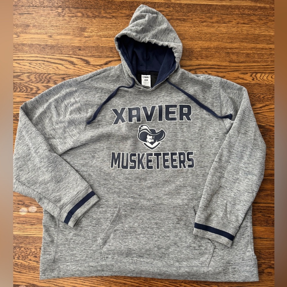 #422 Xavier Musketeers Gray Hoodie size (XXXL)